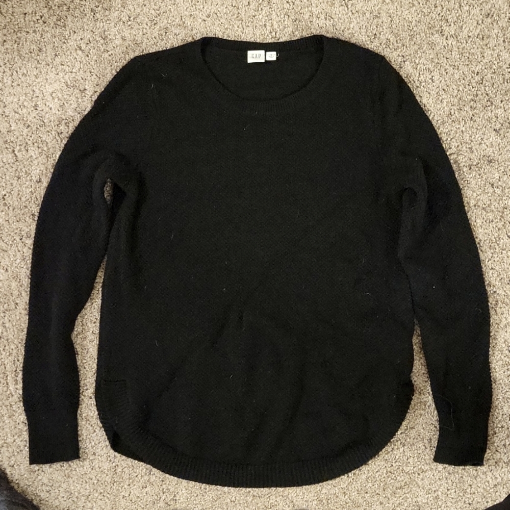Solid Black Knit GAP Sweater - S